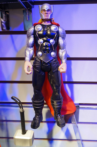 Illustration for article titled Avengers, Angry Birds and Star Trek Enterprises: Toy Fair 2013, Day 3